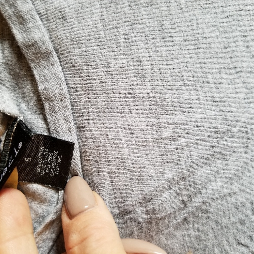 Basic gray t-shirt - Picture 3 of 4